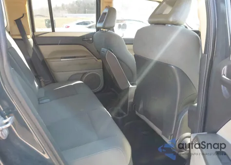 2007 Jeep Patriot Sport from USA, damaged, VIN 1J8FF28W67D370362